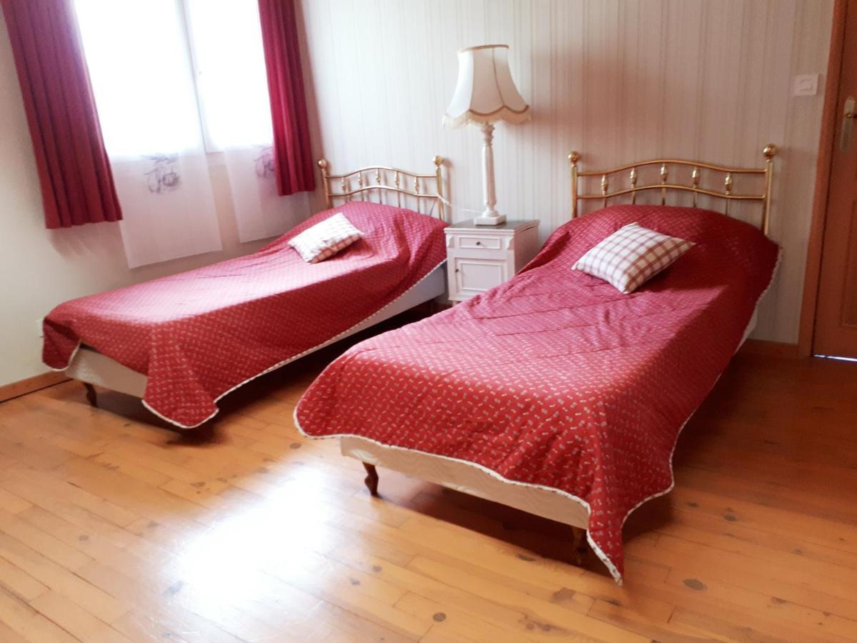 Chambres D'Hotes La Noyeraie Izeron Εξωτερικό φωτογραφία